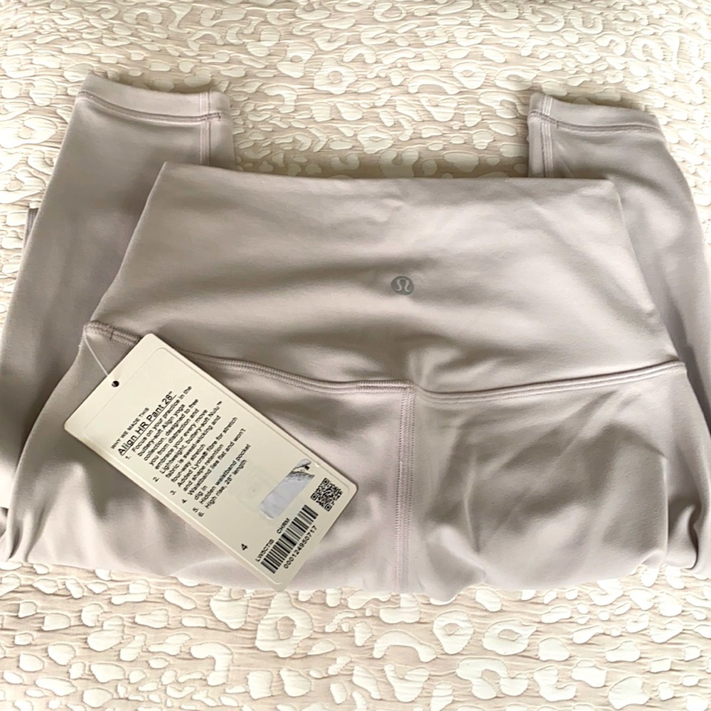 Align HR pant 28” color: chrome
